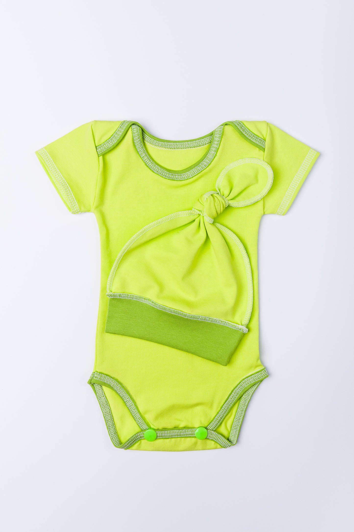 Set “Lime Summer” 44–46 — bodysuit with short sleeves & matching hat, cotton