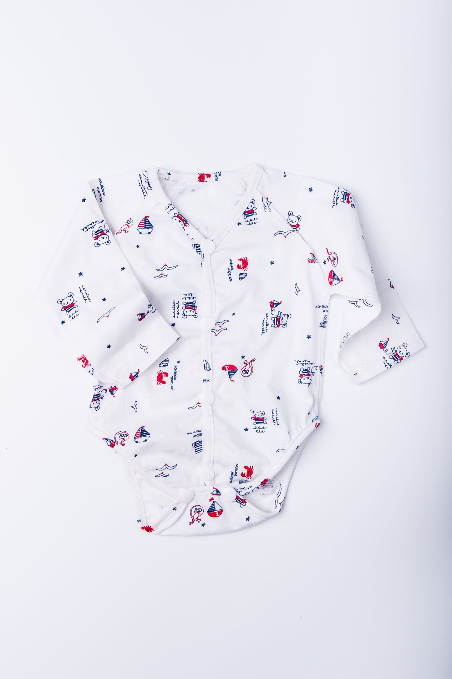 Bodijs “Jūras lācīši un kuģīši” 44–46 — garas piedurknes, šuves uz āru, kokvilna