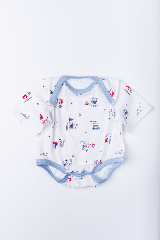 Bodijs “Mazais Jūrnieks” 48 — ar atvērtām kājiņām, garām piedurknēm, šuvumi uz āru